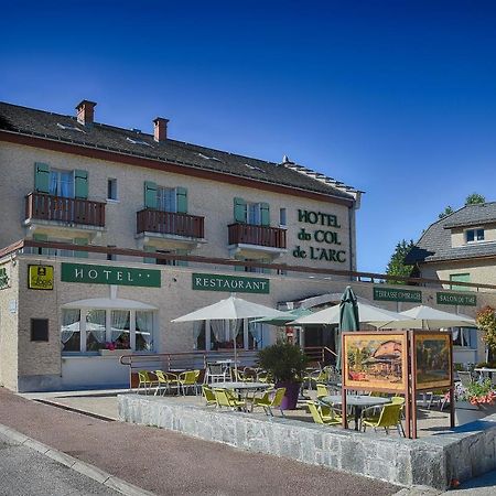 Logis Hotel - Le Col De L'Arc Lans-en-Vercors Dış mekan fotoğraf