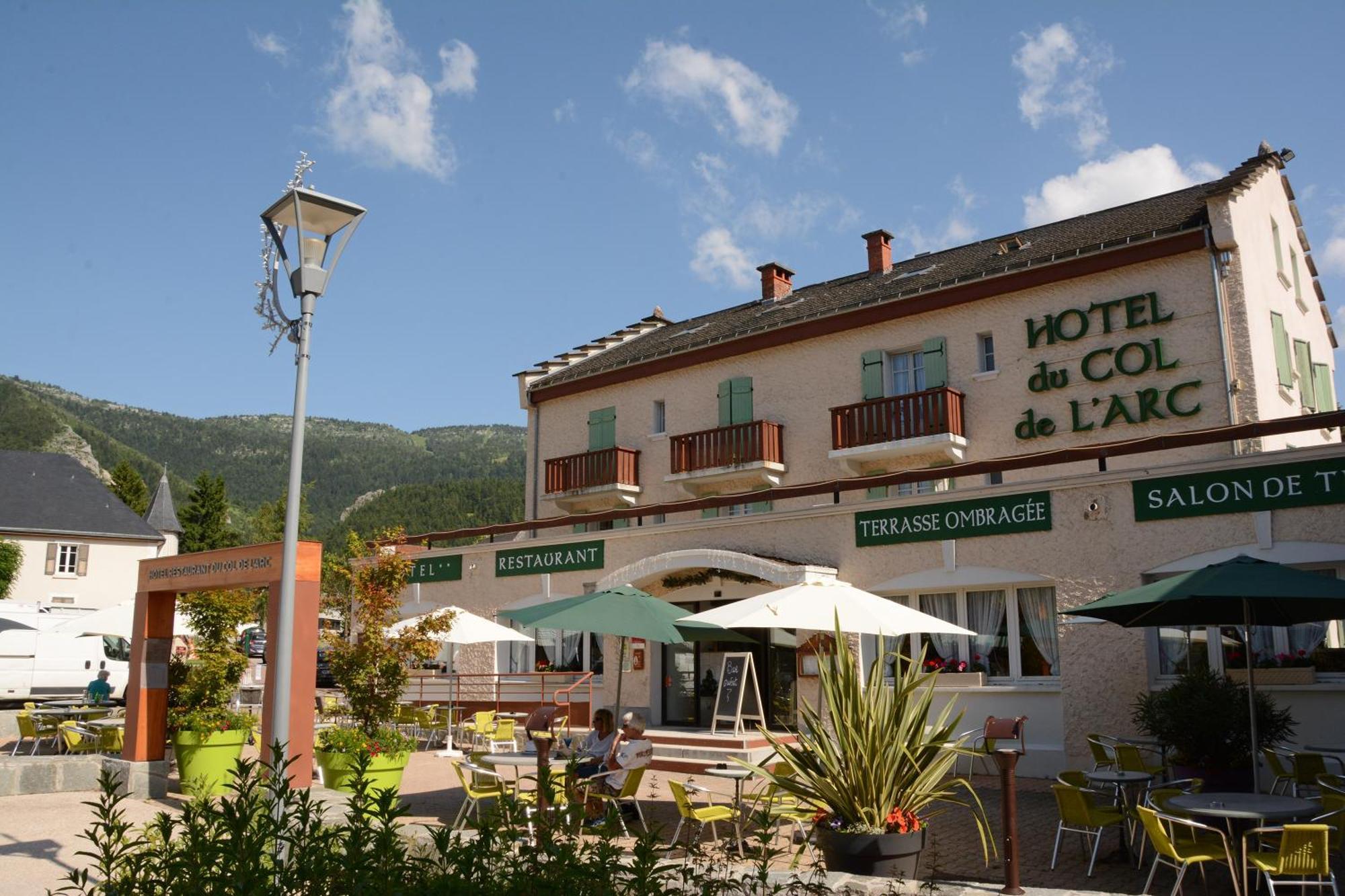 Logis Hotel - Le Col De L'Arc Lans-en-Vercors Dış mekan fotoğraf
